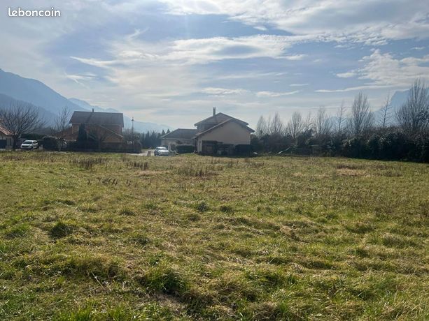 Terrain 810 m² Le Cheylas