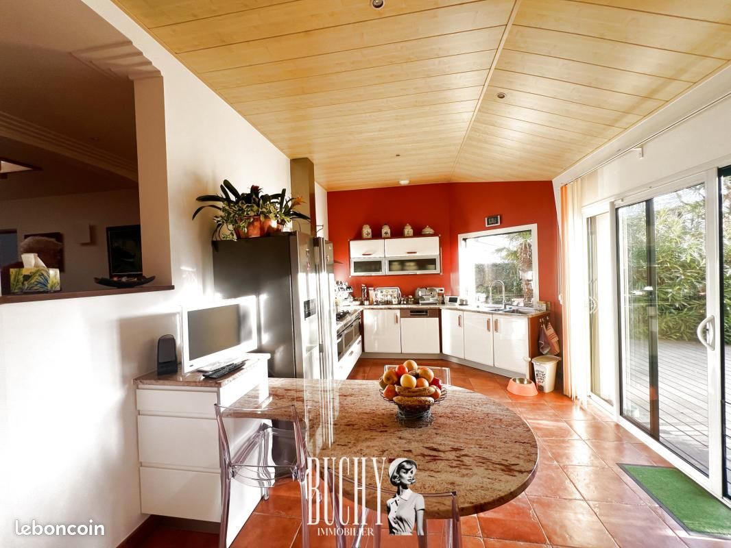 Villa 7 pièces 202 m² (image 4)