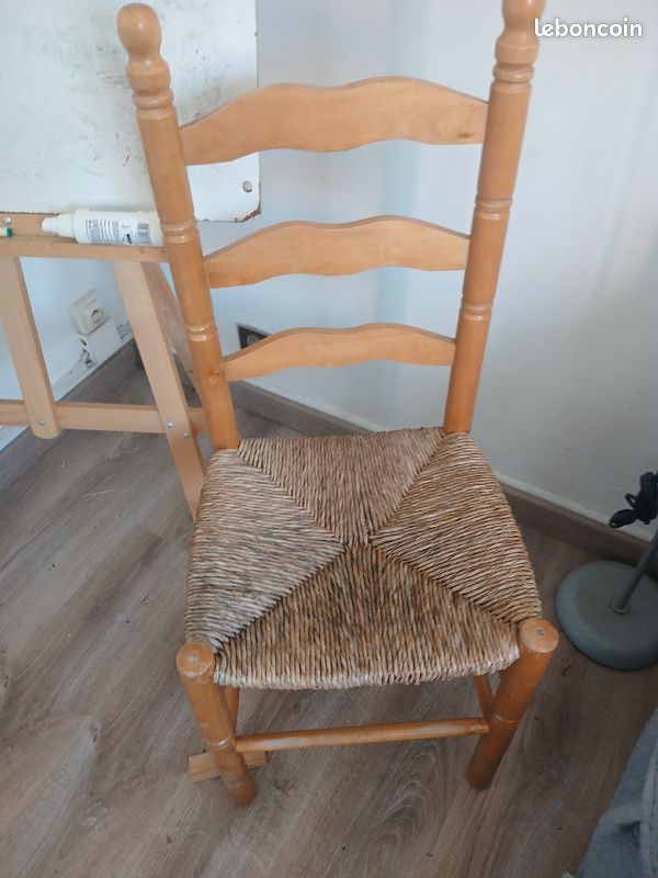 Chaises (image 1)