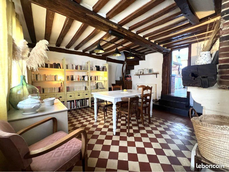 Maison 6 pièces 120 m² · à Cormeilles · 120 m² · 220 000 €