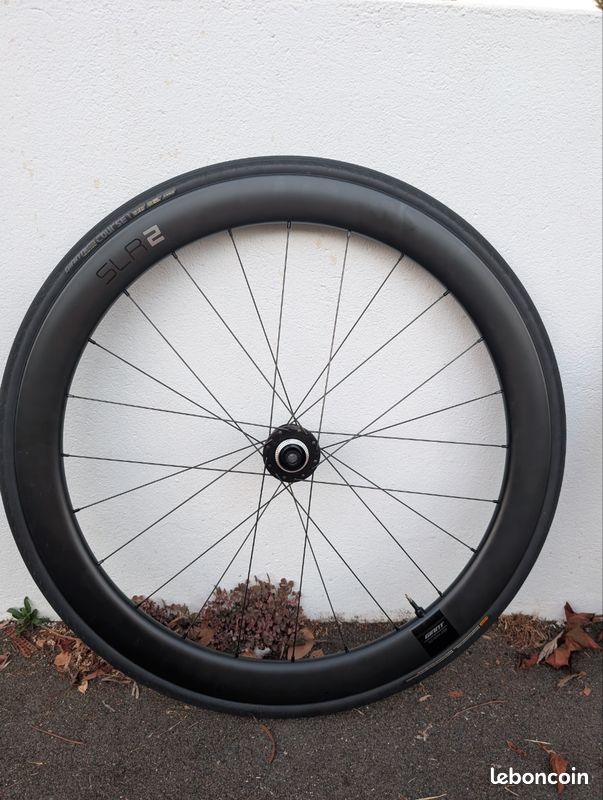 Roue giant carbone SLR2 50 (image 6)