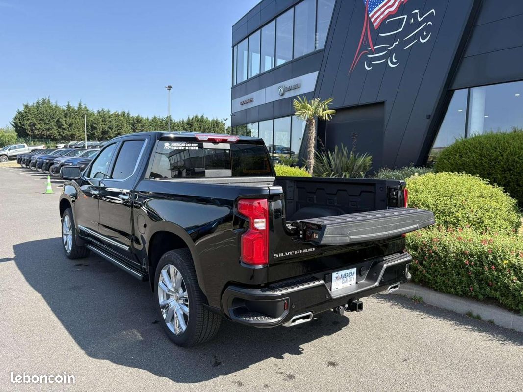 CHEVROLET SILVERADO Crewcab High Country V8 EcoTec 6.2L 4WD (image 6)
