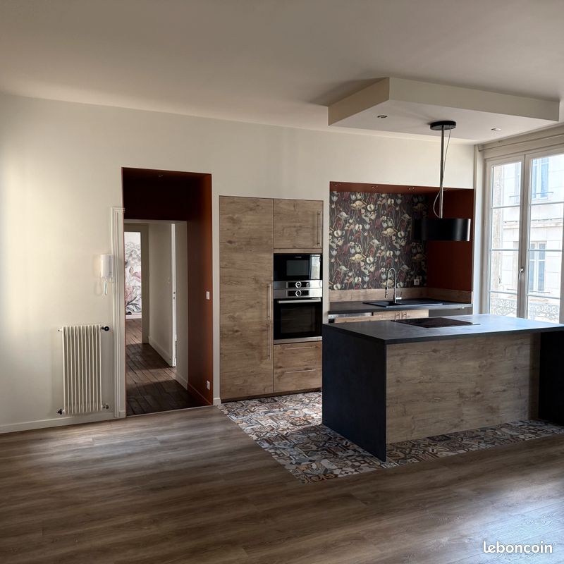 Appartement 3 pièces 67 m² · à Poitiers · 67 m² · 890 €/mois