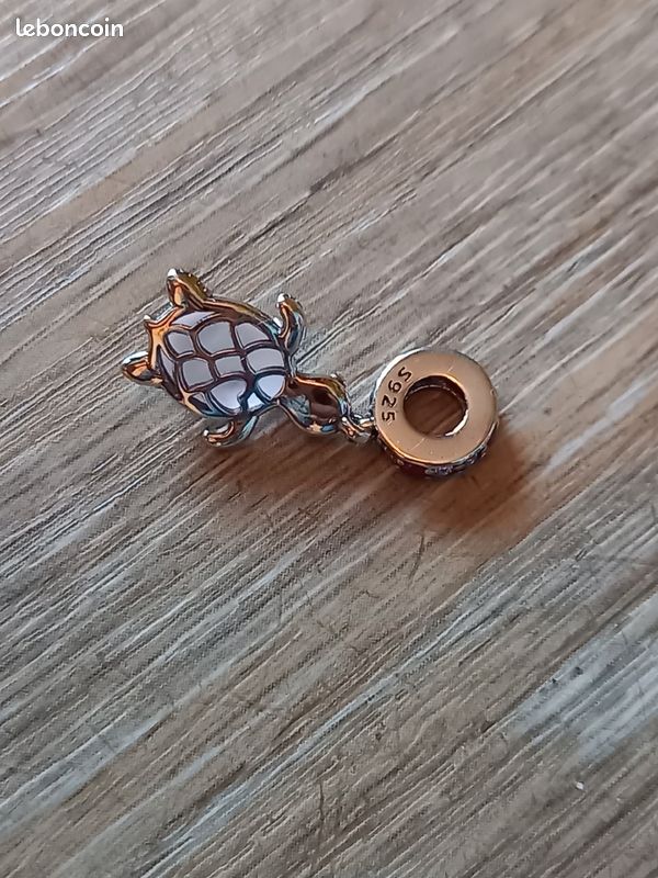 Charm en argent s925 état parfait (image 3)