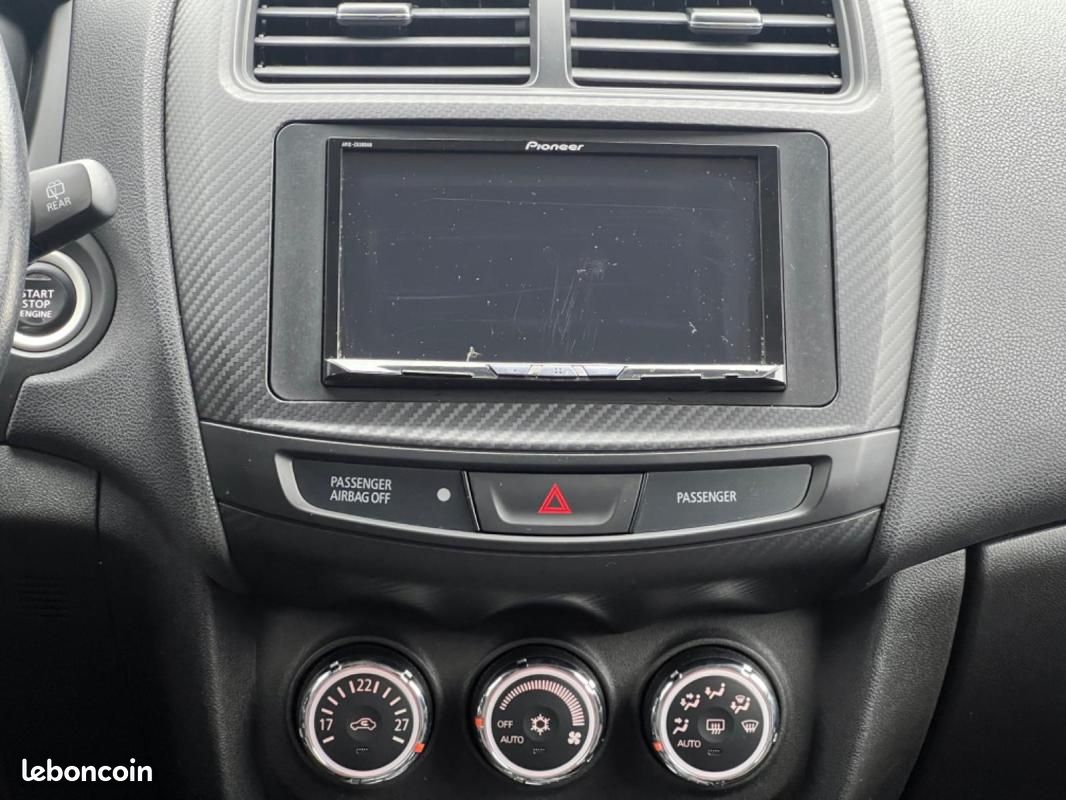 Mitsubishi ASX 2.2 DI-D 150 CH DIAMANT EDITION 4WD - AUTOMATIQUE ATTELAGE GPS CAMÉRA RÉGULATEUR 1... (image 19)