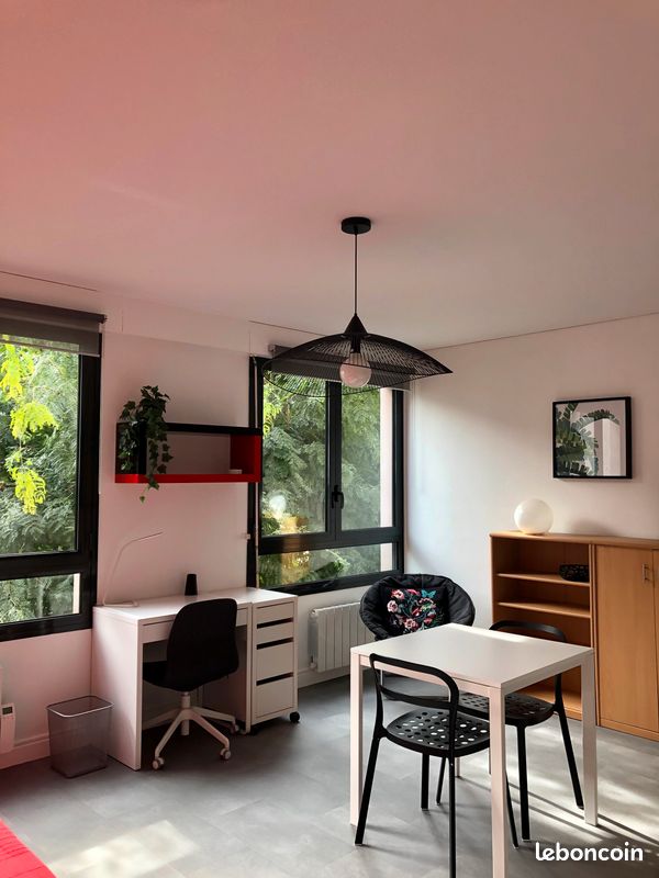 Parking 1 pièce 30 m² · à Clermont-Ferrand · 30 m² · 580 €