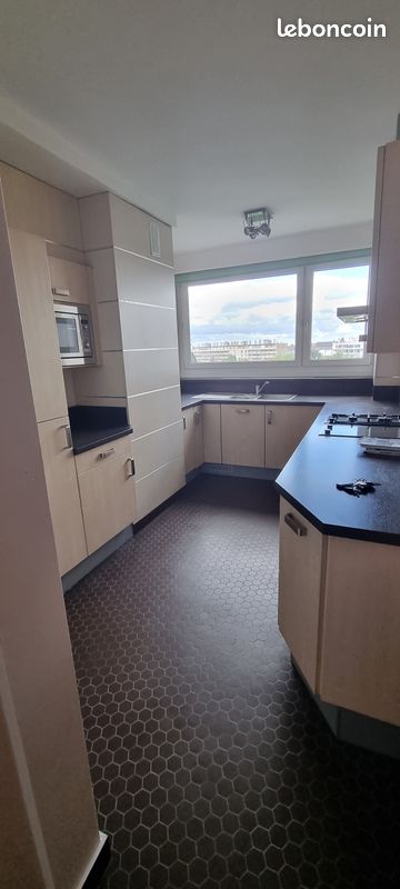 Appartement 3 pièces 86 m² · à Lille · 86,4 m² · 1 450 €/mois