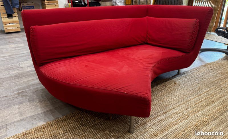 Canapé design Cinna Yang rouge angle à droite (image 4)