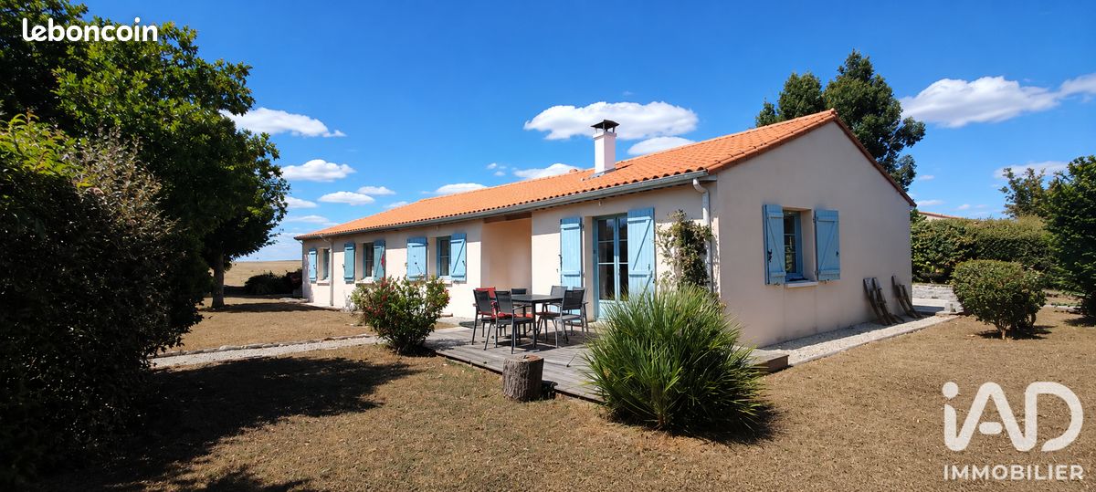 Maison 6 pièces 140 m² · à La Crèche · 140 m² · 289 000 €