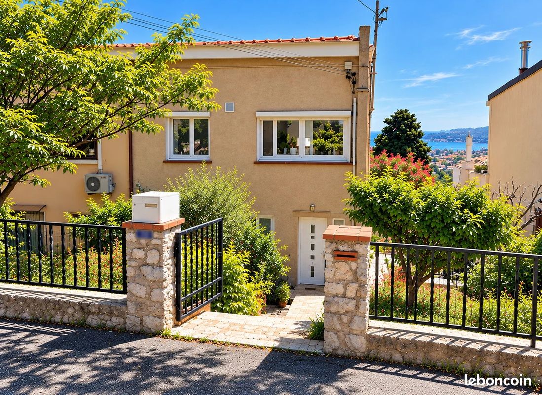 Maison 4 pièces 82 m² · à Toulon · 82 m² · 420 000 €