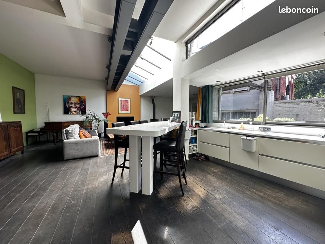 Appartement 4 pièces 132 m² · à Lille · 132 m² · 2 200 €