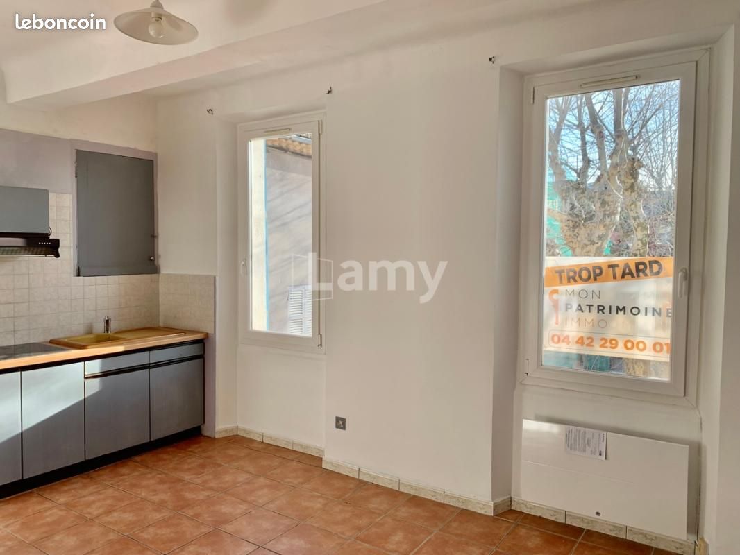 Appartement 1 pièce 22 m² · à Tourves · 22 m² · 345 €/mois