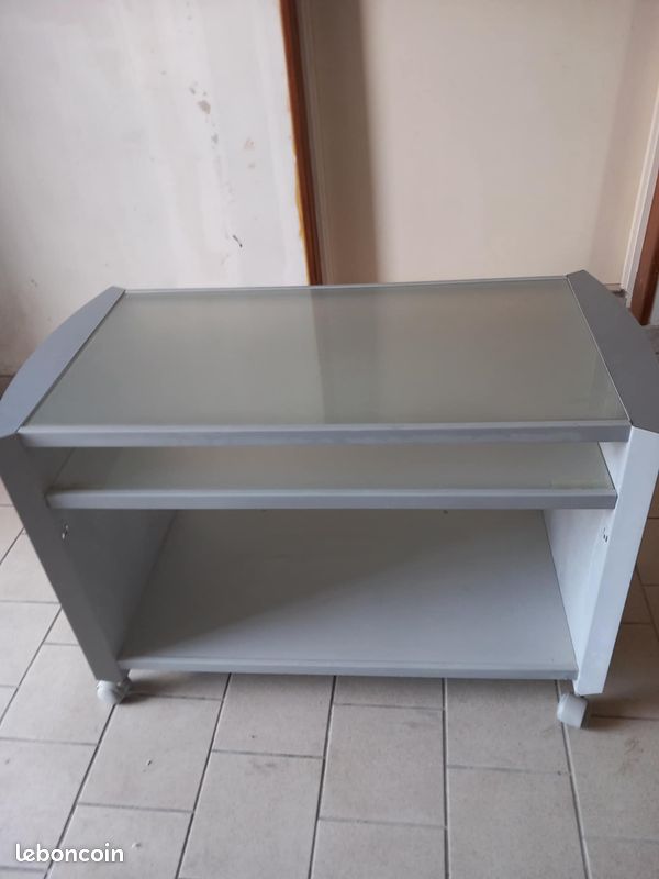 URGENT - Meuble TV ou multimédia à roulettes – plateau en verre (image 3)