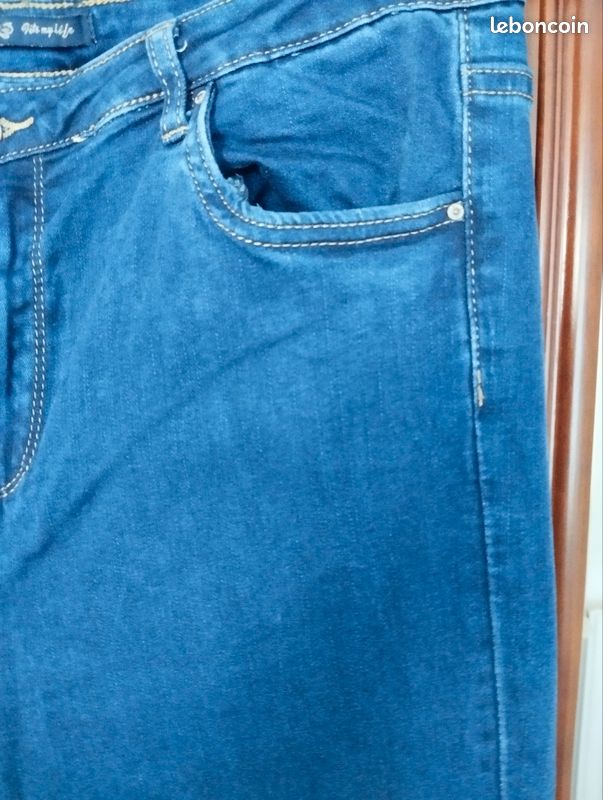 Jeans taille 44 (image 5)