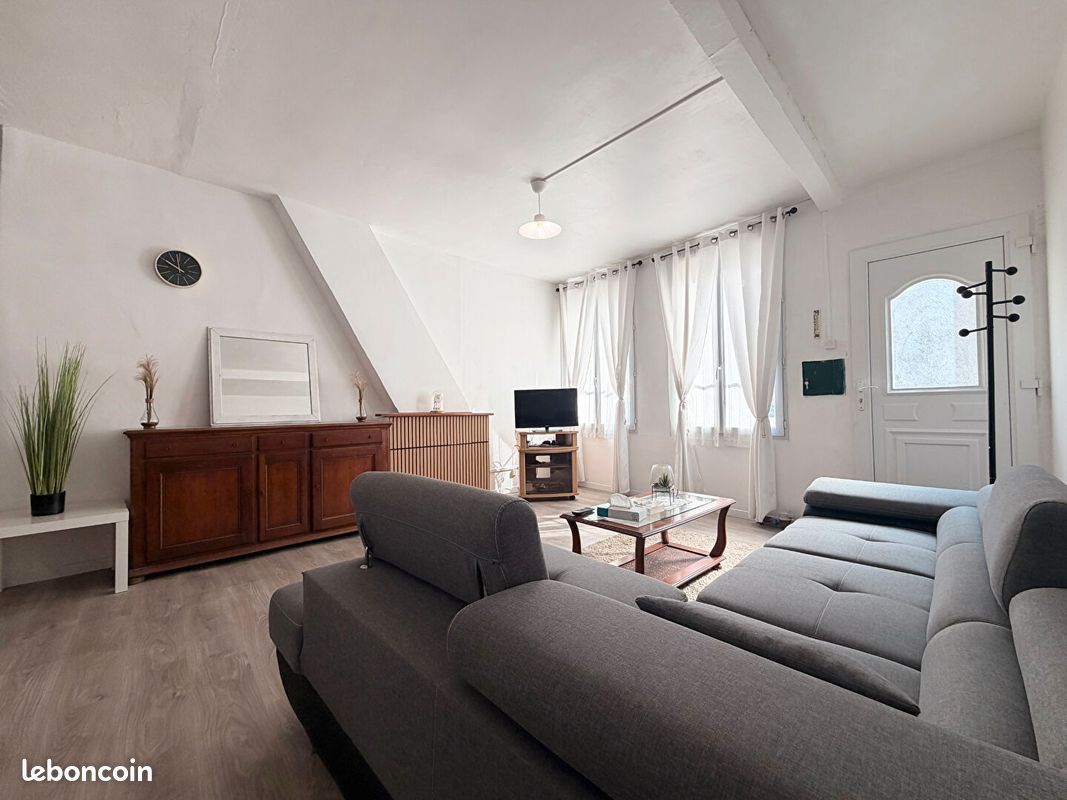 Maison 3 pièces 107 m² · à Neuilly-Saint-Front · 107 m² · 132 500 €