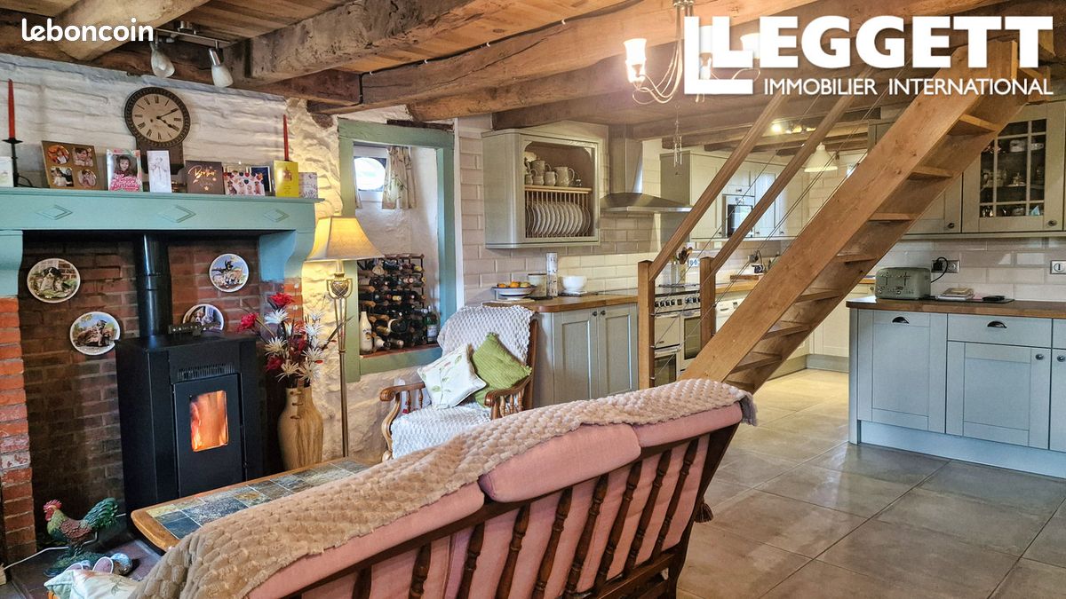 Maison 6 pièces 150 m² - Manot 16500 (image principale 1)