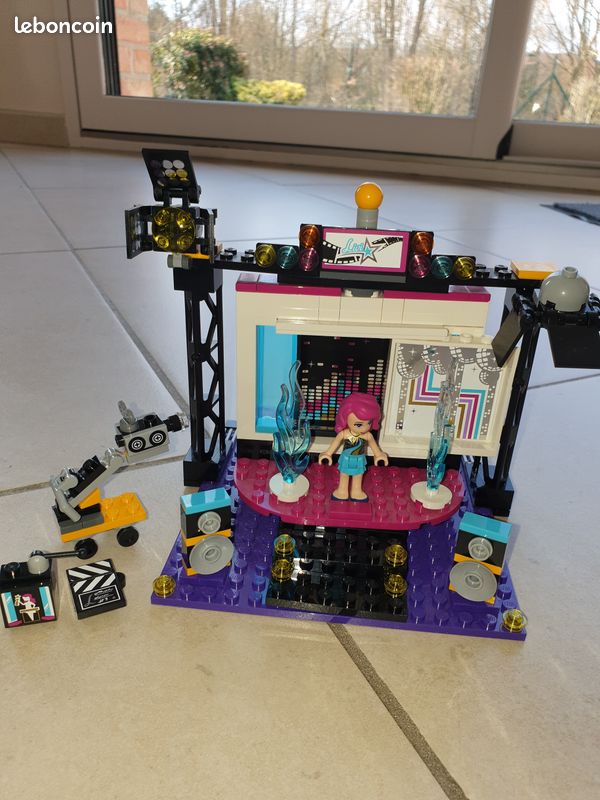 Lego friends 41117 Le plateau TV Pop Star (image 2)