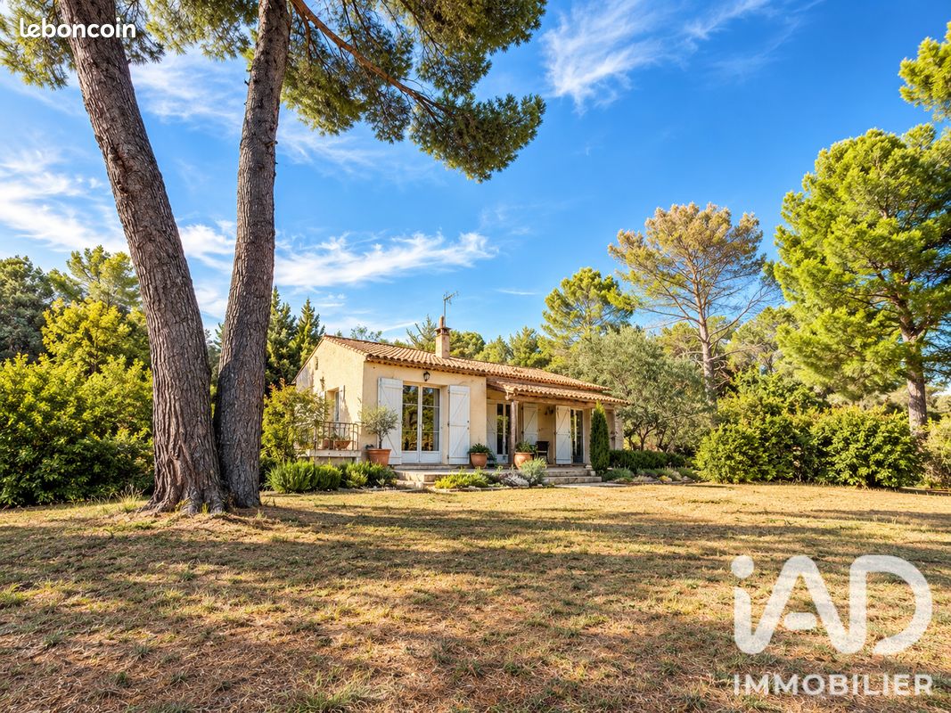Maison 4 pièces 118 m² · à Lambesc · 118 m² · 650 000 €