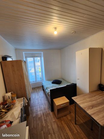 Chambre meublée vue Aulne