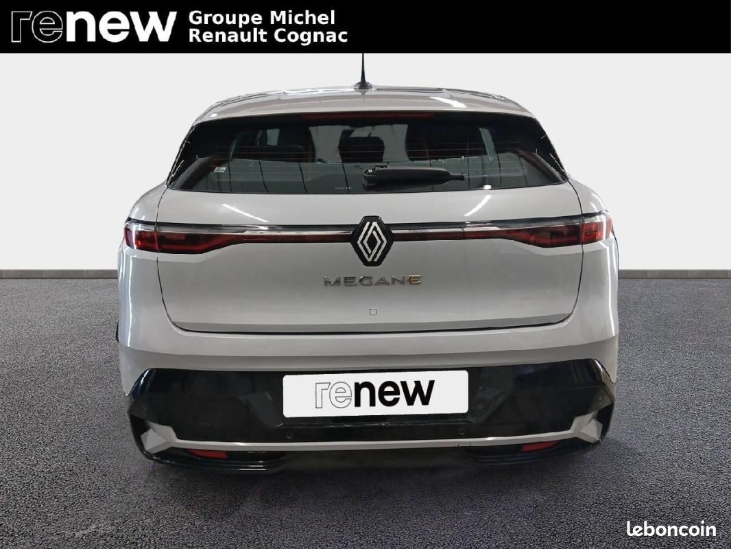 Renault Mégane E-TECH EV40 130ch standard charge Equilibre (image 5)