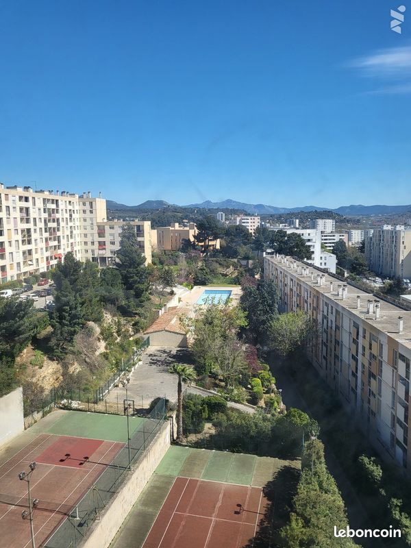 Appartement 5 pièces 95 m² · à Marseille · 95 m² · 210 000 €