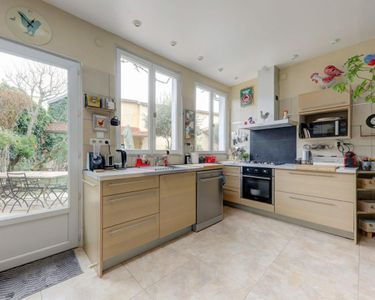 Maison 660 000 € - 214 m²