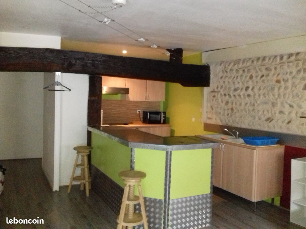 Appartement 2 pièces 50 m² · à Meximieux · 50 m² · 800 €