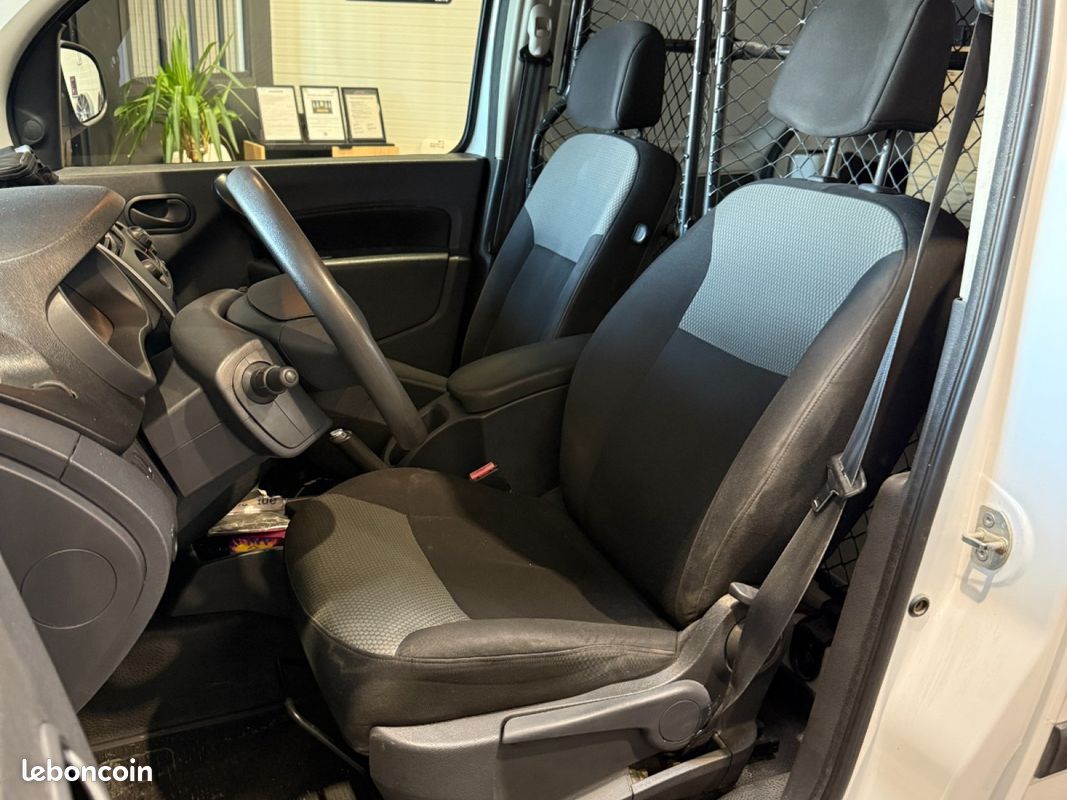 RENAULT KANGOO dCi 90 Energy Zen (image 19)