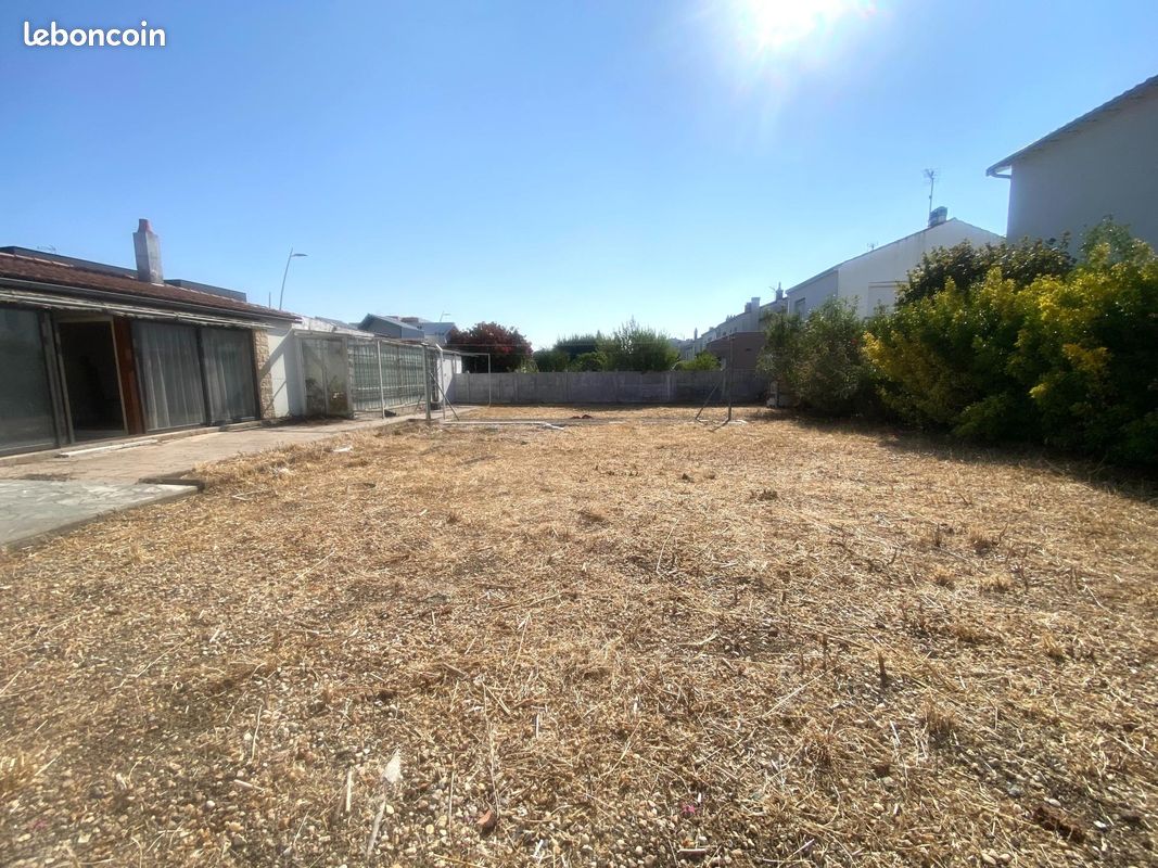 Terrain 347 m² · à La Rochelle · 347 m² · 269 000 €