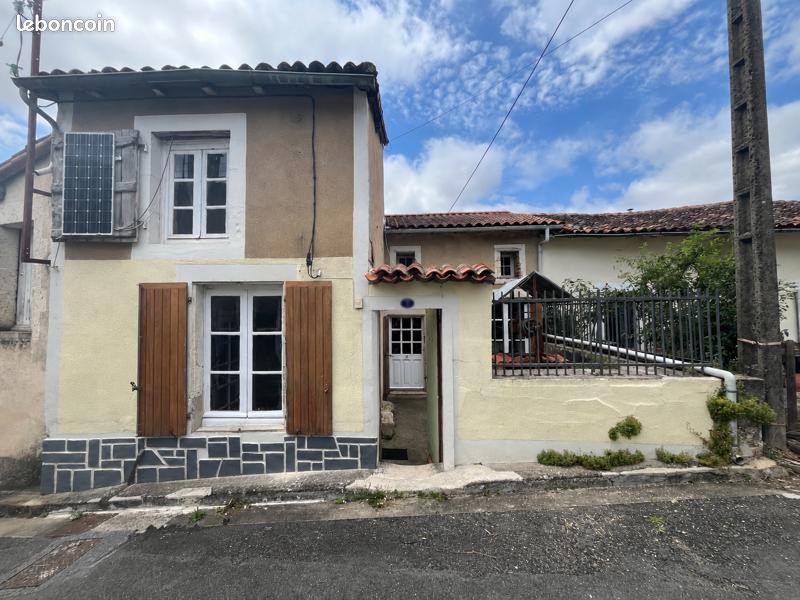 Maison 3 pièces 45 m² · à Ruffec · 45 m² · 56 000 €