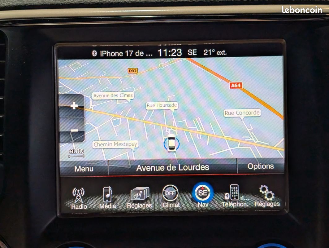 Jeep GRAND CHEROKEE 3.0 CRD 250CH Limited / CAMERA DE RECUL / CUIR / SIEGES ELECTRIQUES A MEMOIRES (image 35)