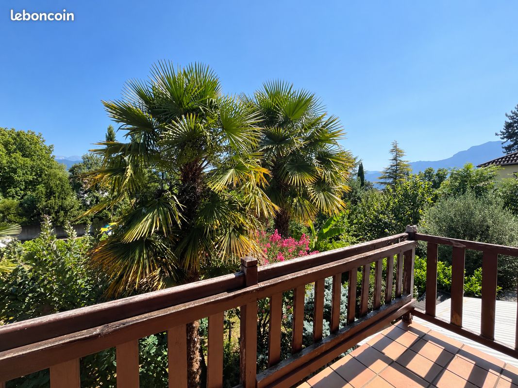 Maison 7 pièces 183 m² · à La Tronche · 183 m² · 590 000 €