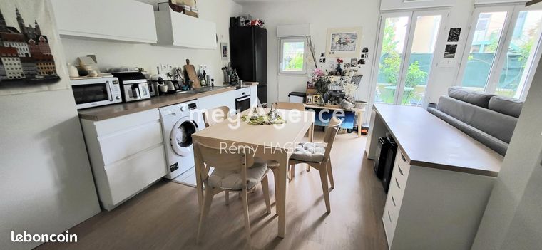 Studio 1 pièce 31 m²