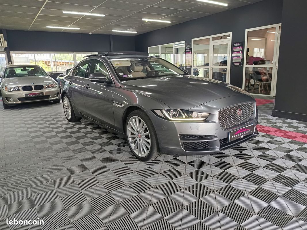 Jaguar xe 2.0l 250cv portofolio (image 7)