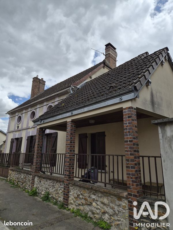 Maison 5 pièces 140 m² · à Villenauxe-la-Grande · 140 m² · 161 000 €