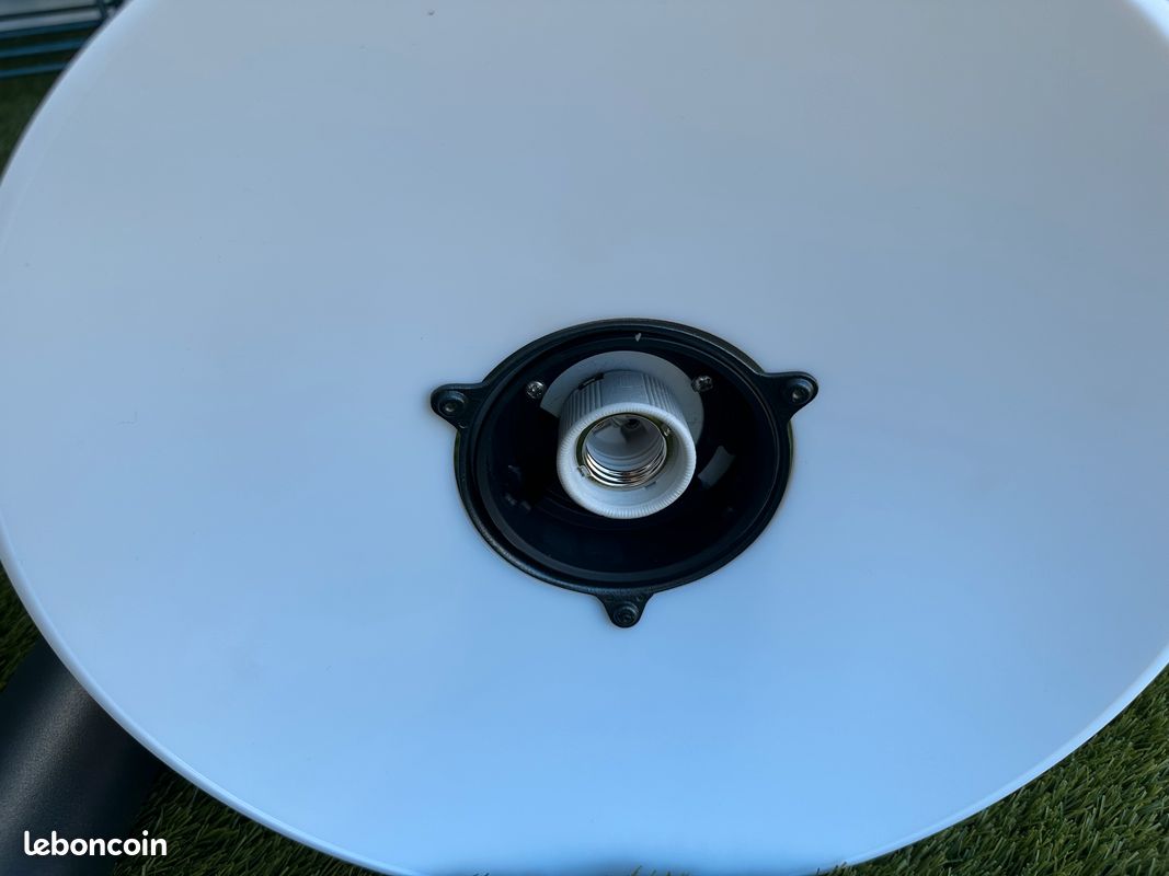 2 luminaires, lampadaires, bornes extérieures neuves Aubanne de Pradier (image 5)