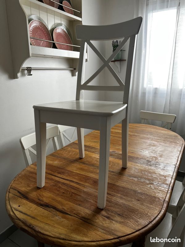 Table et chaises (image 4)