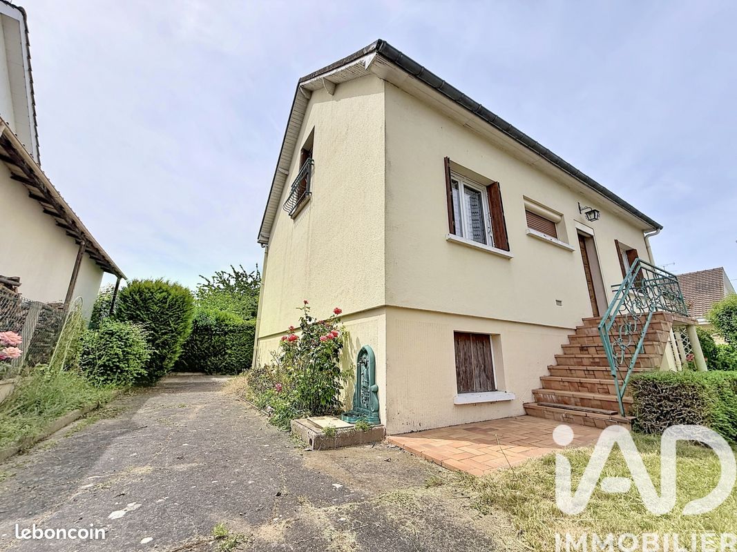Maison 6 pièces 150 m² · à Chartres · 150 m² · 205 000 €