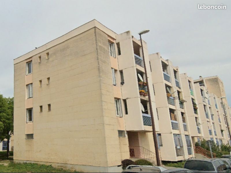 Appartement 6 pièces 108 m² · à Avignon · 108 m² · 856 €/mois