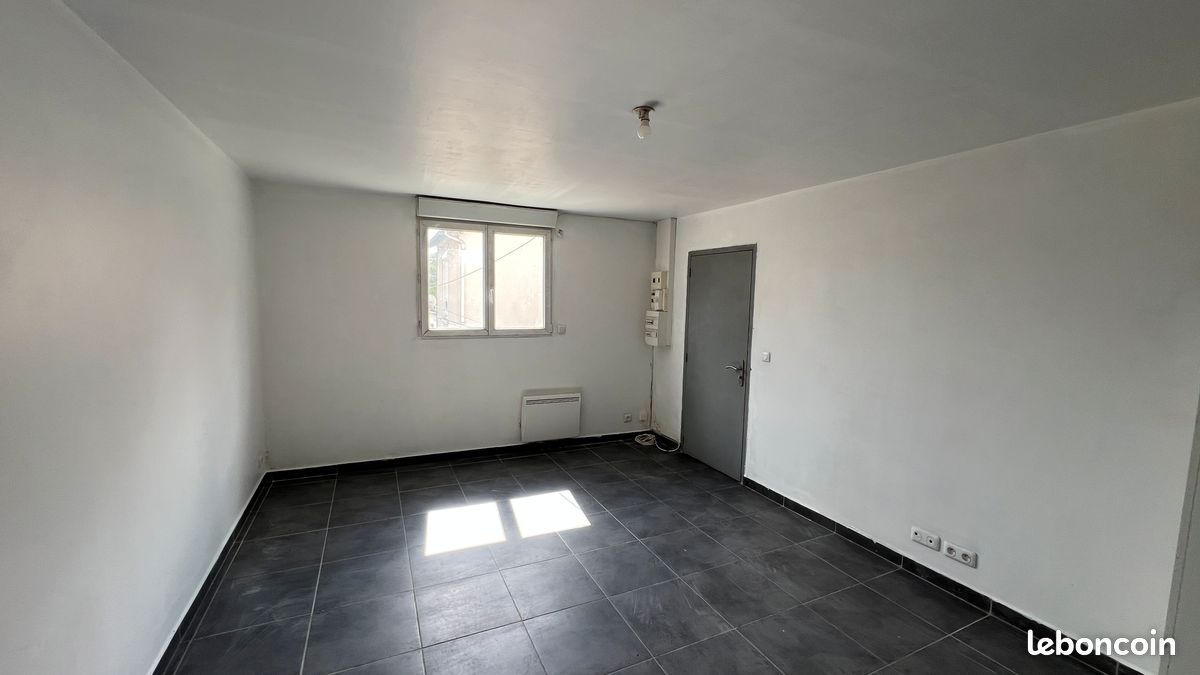 Appartement a louer chelles - 1 pièce(s) - 25 m2 - Surfyn
