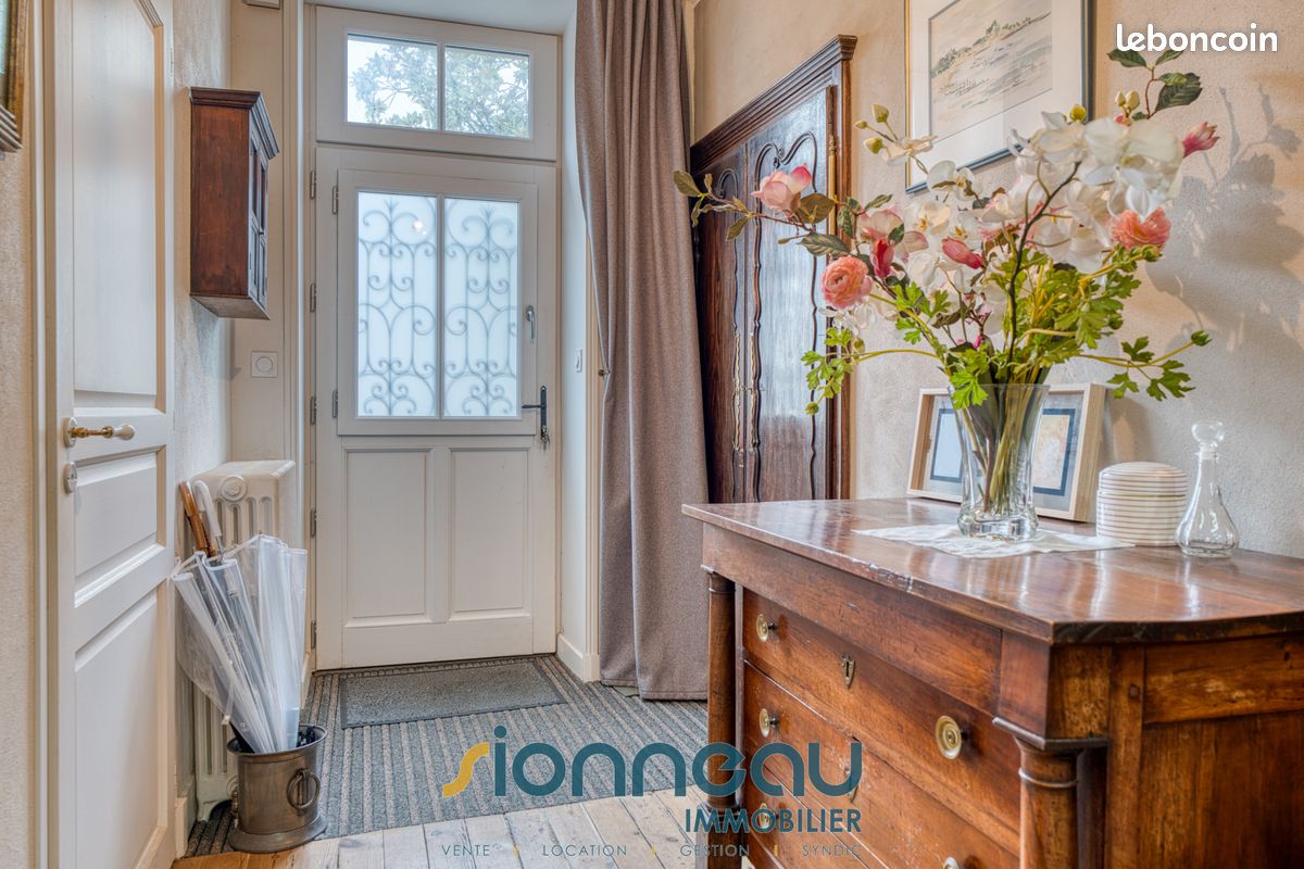 Maison 6 pièces 150 m² · à La Roche-sur-Yon · 150 m² · 470 000 €