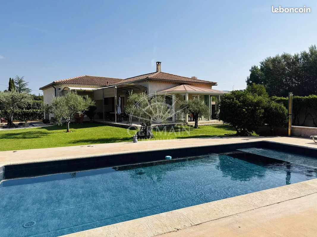 Maison 4 pièces 114 m² · à L'Isle-sur-la-Sorgue · 114 m² · 525 000 €