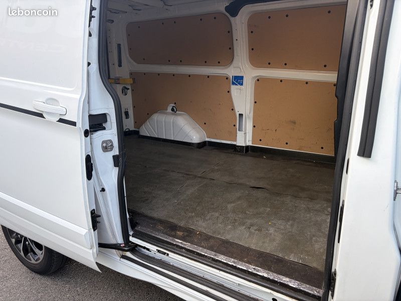 Ford TRANSIT CUSTOM FG 320 L2H1 2.0 ECOBLUE 170 S&S LIMITED BVA6 7CV (image 22)