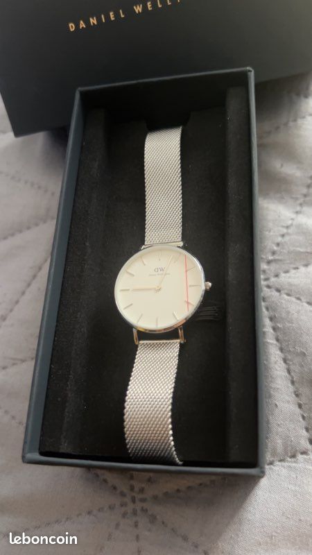 Montre femme (image 1)
