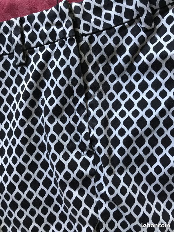 Pantalon noir et blanc - H & M - T.34 (image 4)
