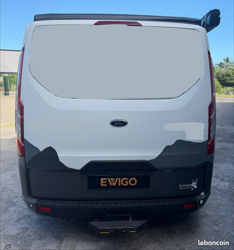 Ford transit custom panama p54 2.2l 130ch - van aménagé - très bien équipé (image 7)