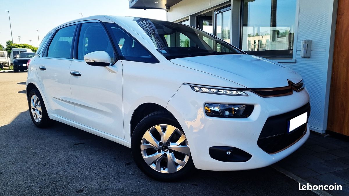 Citroen C4 PICASSO HDI 115CH EXCLUSIVE ETG6*TOIT PANORAMIQUE*ATTELAGE*PALETTE AU VOLANT*RADAR (image 3)