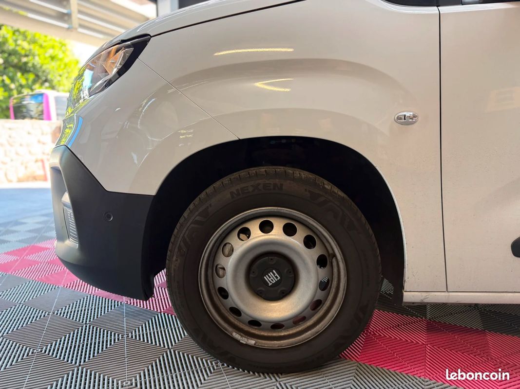 Fiat doblo fourgon m 650kg bluehdi 130 s&s eat8 (image 7)