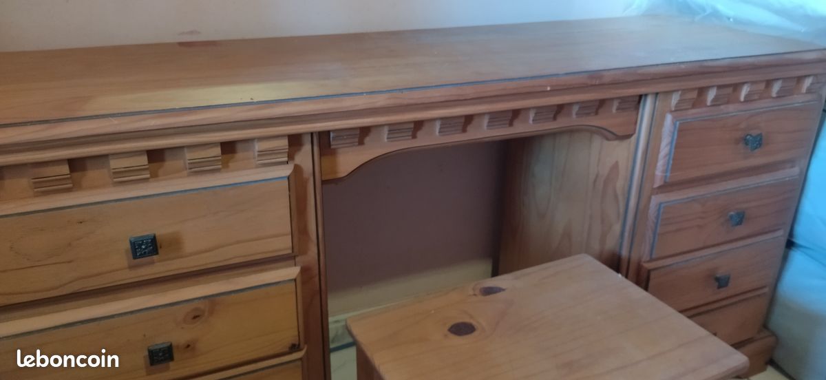 Chambre complète en bois massif belle finition (image 9)