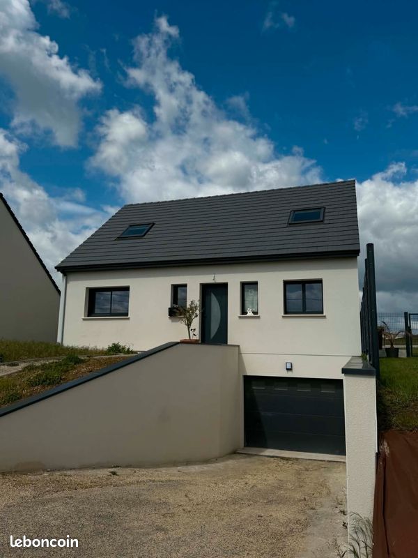 Maison 5 pièces 110 m² · à Namps-Maisnil · 110 m² · 248 000 €